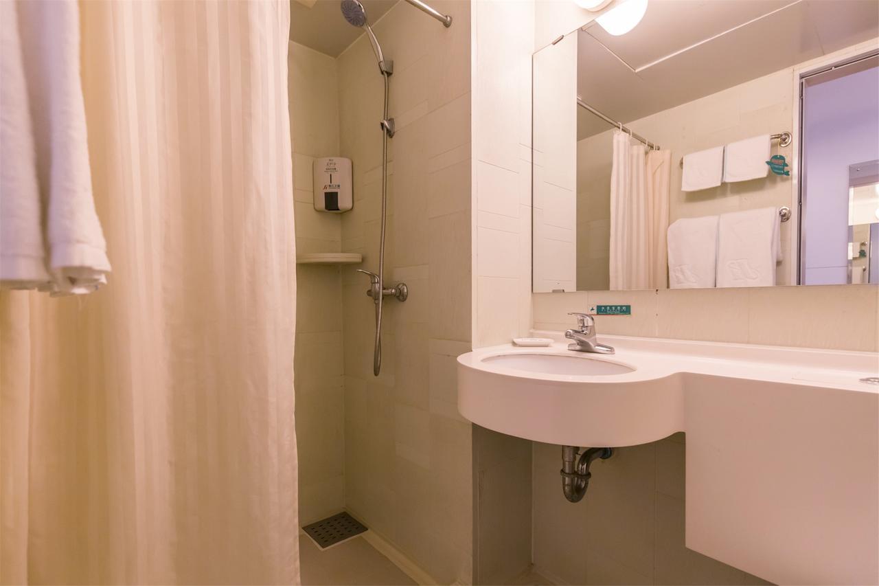 Bestay Hotel Express Shenyang Imperial Palace Huaiyuanmen Subway Station Exterior foto